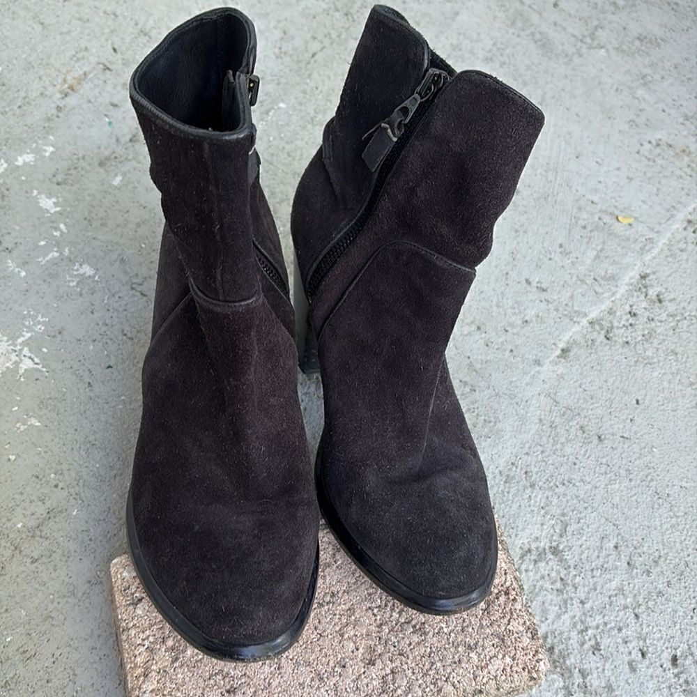 Rag & Bone suede ankle boots - Picture 3 of 9